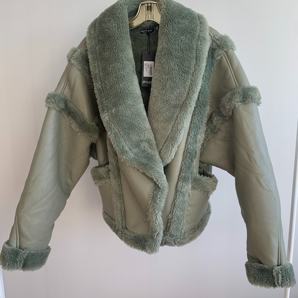 NASTY GAL Faux Fur Lined Faux Leather Aviator Jacket - Sage Green - Picture 3 of 9